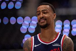 亏大了！快船用场均25+的鲍威尔换来科林斯&17场后决定交易后者！