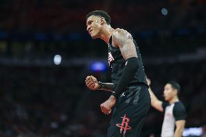 小贾：我从KD身上学到最多的就是保持冷静 按照自己的节奏打球