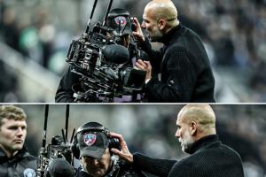 发生了什么？曼城输球后瓜帅疑似与摄影师争论，扒开耳机上前耳语