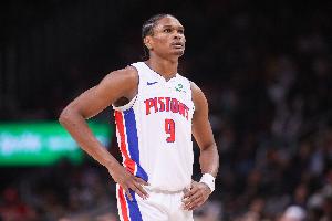 奥萨尔谈其“欢迎来到NBA”时刻：哈利伯顿收割我脚踝 并命中三分