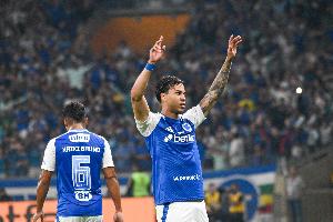 助攻1次赚500欧！为争夺金靴，尤文旧将若热给每位助攻的队友转钱