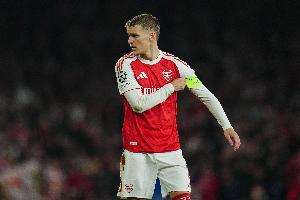 沃尔科特：厄德高会被埃泽的表现所激励，从而变得更好