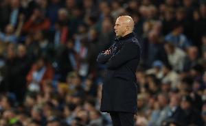 斯洛特：近几周都是同样问题 没想到会输1-4 范戴克手球因被推搡