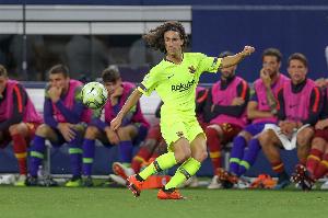 每体谈库库雷利亚离开巴萨原因：球队缺乏耐心和巴尔韦德的不信任