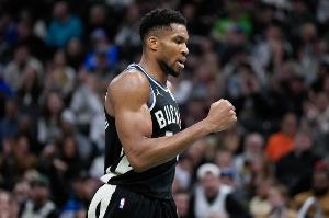 老里谈字母哥出战状态升级后降级：他想打 我原本就不赞成他复出