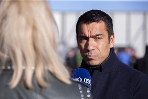 记者：范布隆克霍斯特是印尼国家队主帅候选