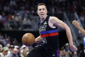 没有奇迹！邓罗绝平三分被布莱克帽掉