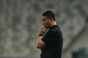 陈涛：我也是第一次在欧洲模式的俱乐部工作，不能总是惊险保级