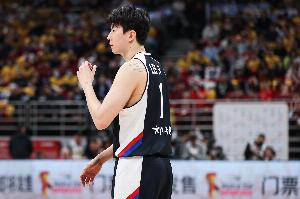 郭士强：这支韩国男篮更机动 李贤重很优秀&一直是重点防守对象