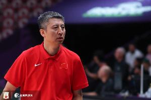 媒体人：以同样的方式在主客场跌倒两次 没希望了才会打球 真服了