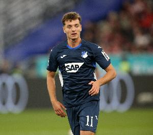 记者：阿斯拉尼解约金2500万到2900万欧，拜仁多特等多队有意