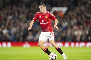 5000万买的！英媒：乌加特已失去主帅信任，面临明夏被曼联清洗