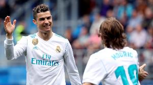 魔笛：我加盟皇马第1天到更衣室，C罗在按摩床上说“你终于来了”