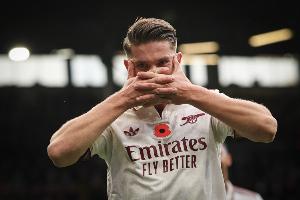 希曼：相比用梅里诺担任伪九号位，我更愿意选择让约克雷斯踢前锋