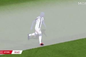 可惜！尤文终场前奥蓬达的进球被吹，VAR介入显示脚尖越位