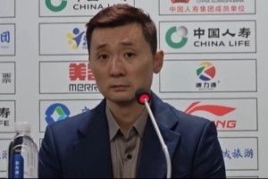 刘炜：冯傲需要找到在球队中的角色 希望他在防守端帮助球队