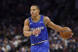 没机会了！贝恩突破上篮不中错失良机