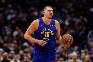 高效全能！约基奇半场10中6拿到12分6板6助 正负值+25