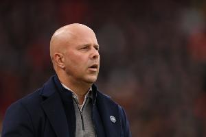 传言斯洛特上周五给利物浦球员放假，邮报否认：球队当天仍有训练