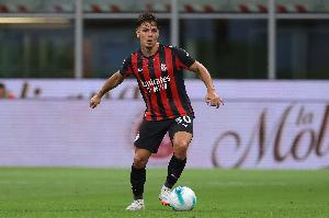 意天空预测拉齐奥vs米兰首发：魔笛轮休亚沙里首发，莱奥单前锋