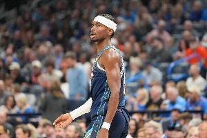 ⚡️无敌！亚历山大29分钟爆砍33分三节打卡！投篮12中10！