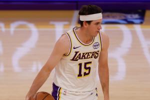 背靠背惨败宿敌绿军！湖人战绩16胜6负跌至西部第三 火箭升到第二