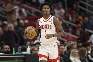 阿门：当KD或者申京下场后 我必须成为下一个站出来的那个人！