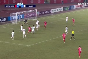 国米球迷泪目！穆里尼奥与爱徒斯内德欧冠赛场再次相遇❤