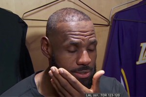 早期我因为传球而非强投被喷？詹姆斯：听过最愚蠢的负面言论