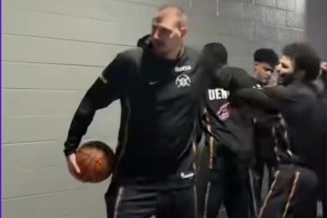 小里弗斯：保罗本可无视快船问题，但其好胜心不允许自己球队躺平